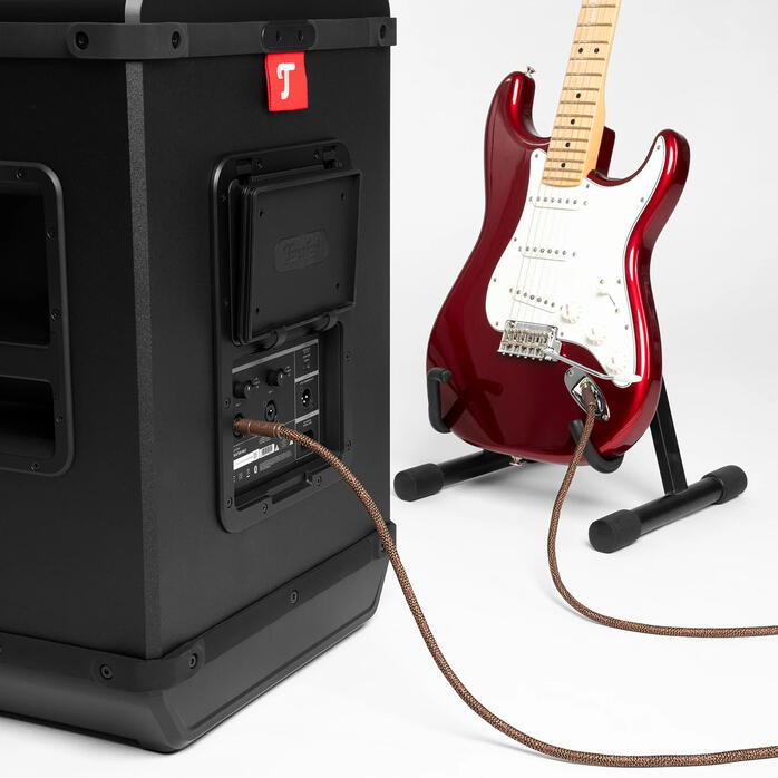 Rockster Neo met instrument Rockster Neo met instrument